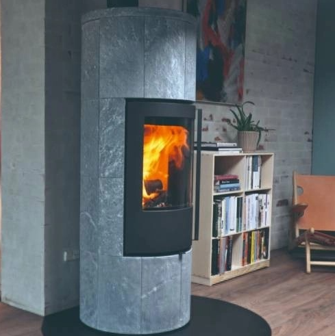 Jydepejsen Kaminofen Troja 44